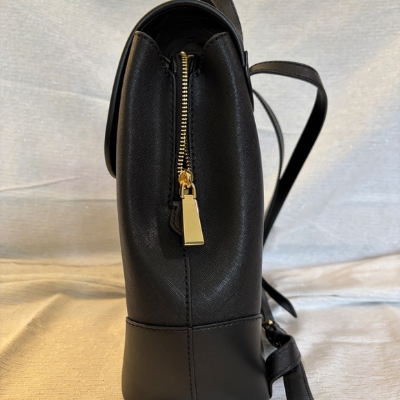 Michael Kors Harrison Medium Saffiano Leather Backpack - Picture 6 of 16